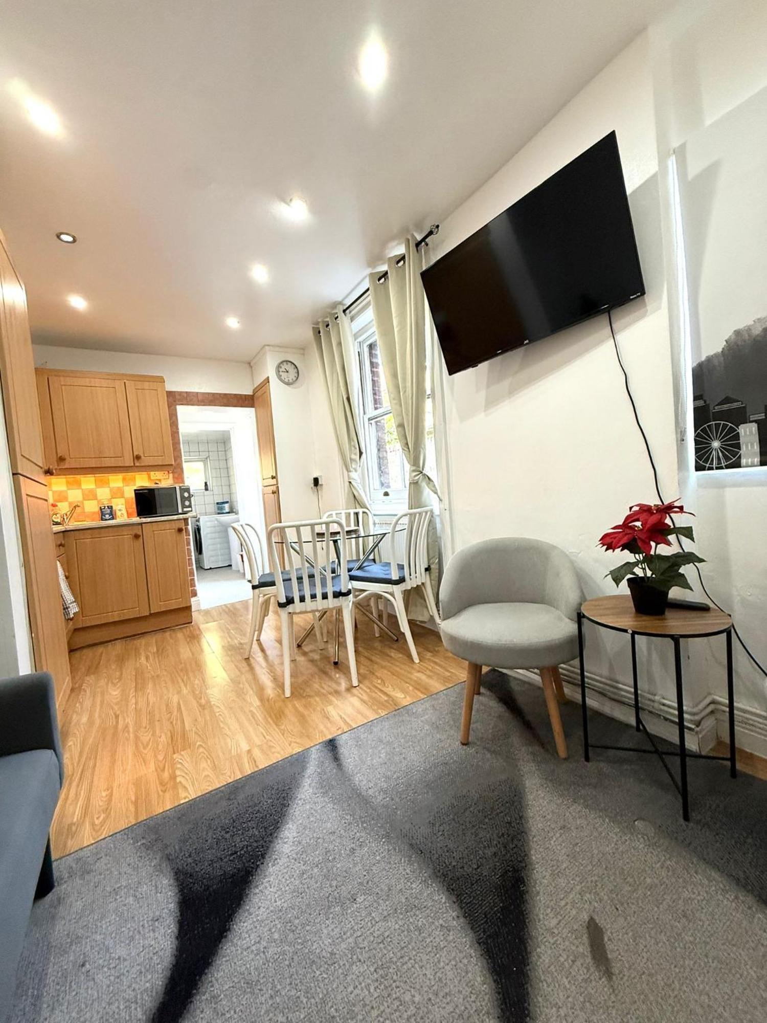 Apartment Modern 2bed Flat In London